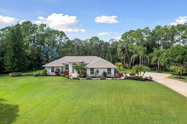 7965 93rd Avenue  Vero Beach FL 32967 photo