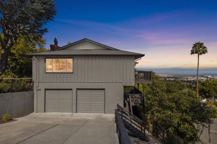Property Photo:  1297 Vista Grande  CA 94030