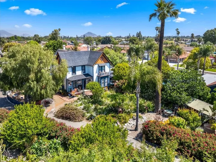 5211 Central  Riverside CA 92504 photo