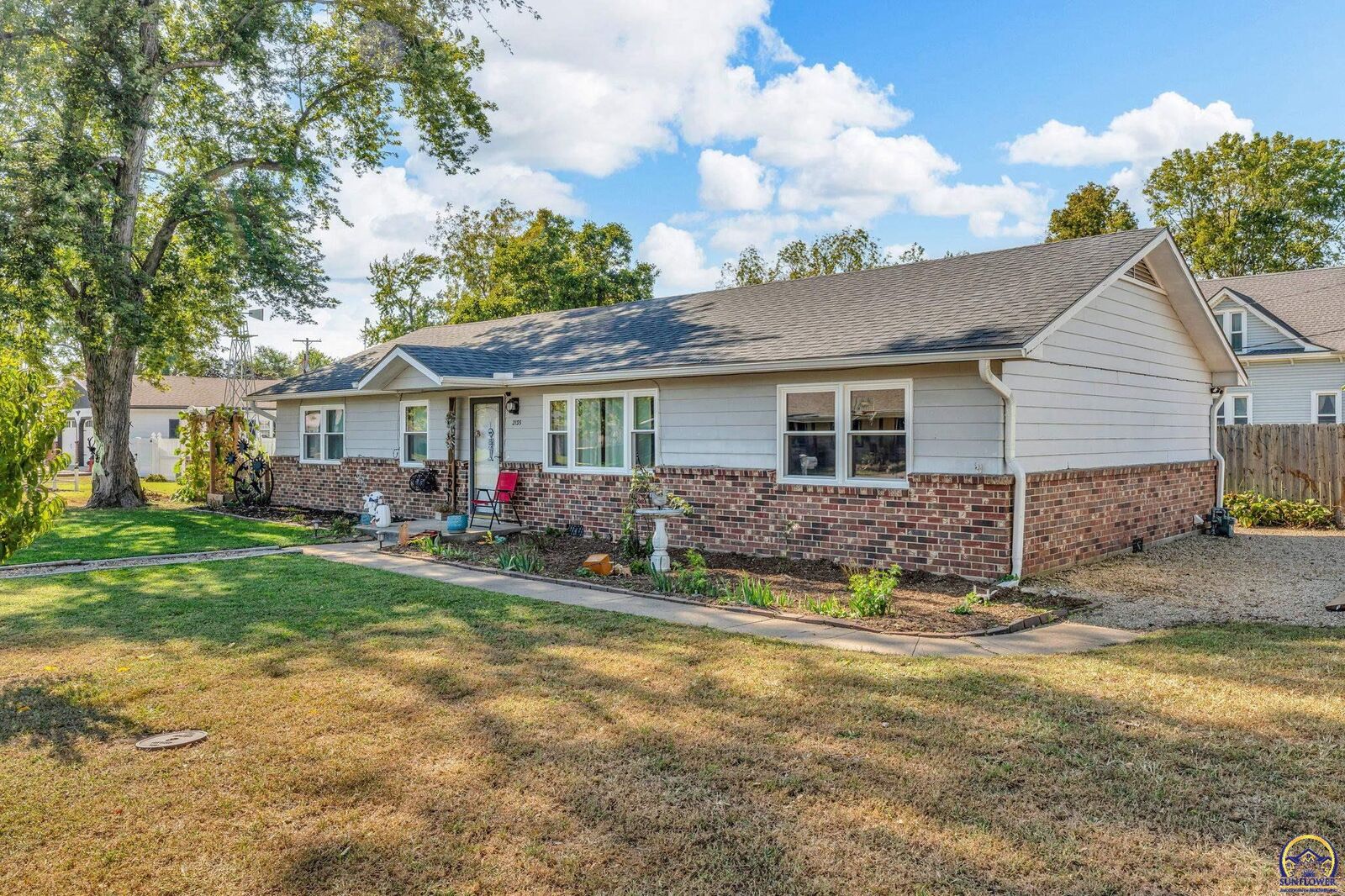 Property Photo: 2135 Jefferson St KS 66429