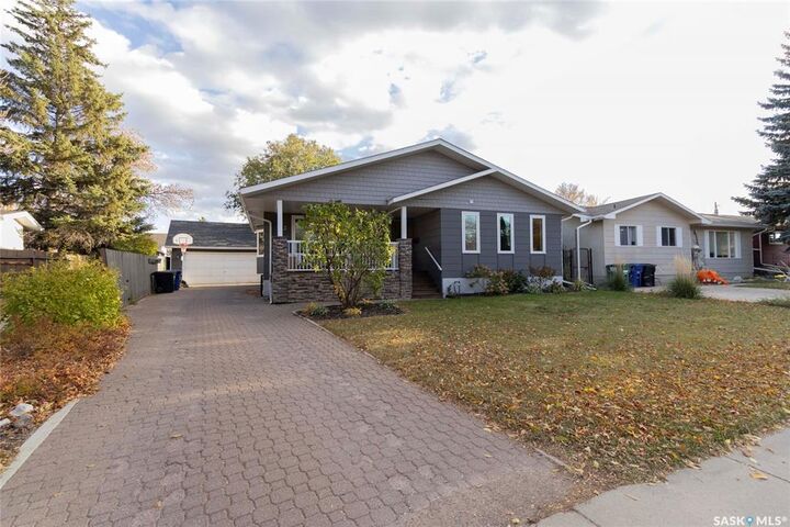 Property Photo: 543 Redberry Road SK S7K 4S2