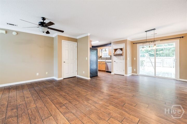 Property Photo:  601 Heathcliff Court  GA 31326 