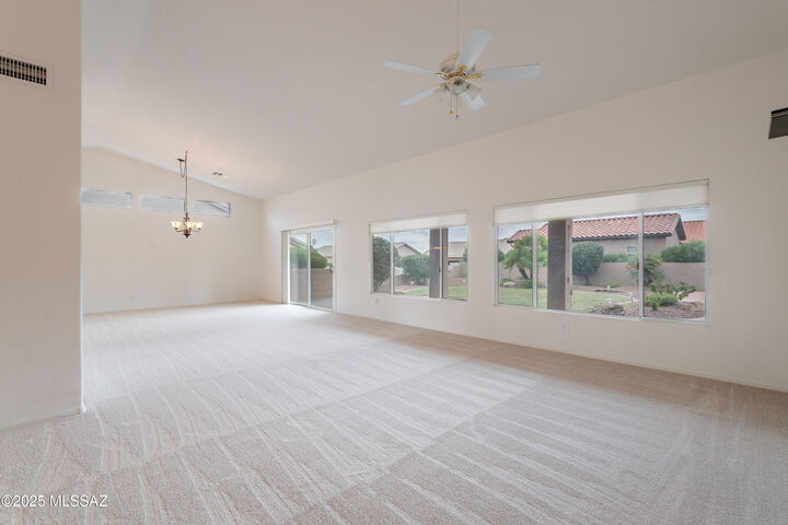 Property Photo:  37972 S Boulder Wind Drive  AZ 85739 