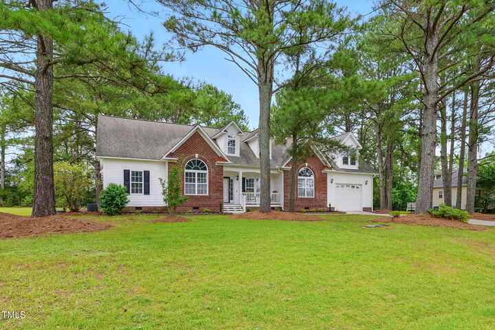 Property Photo:  106 Eagle Crest Lane  NC 27569 