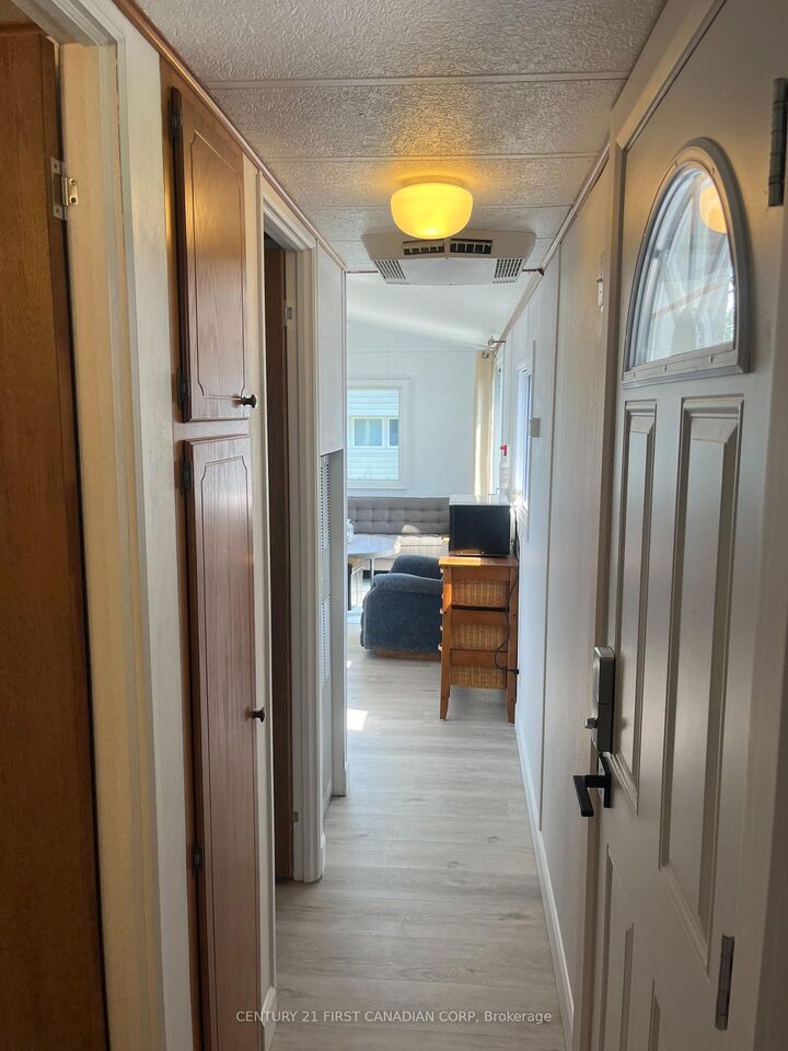 Property Photo:  13 St. Lucia Lane  ON N0M 1N0 