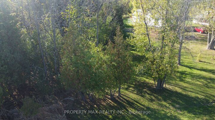 Property Photo: Na Aultsville Road ON K0C 1M0