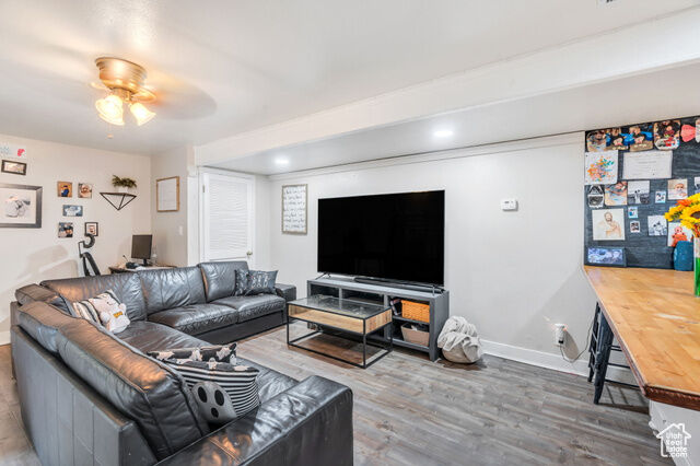 Property Photo:  1661 Willowbrook Dr  UT 84604 