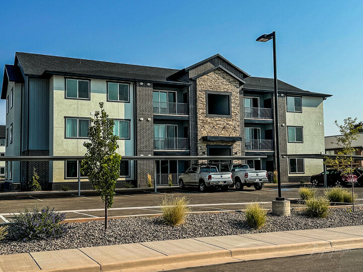 553 S 100 W #104  Richfield UT 84701 photo