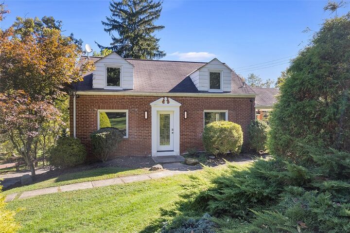 Property Photo: 308 Byron Rd PA 15237