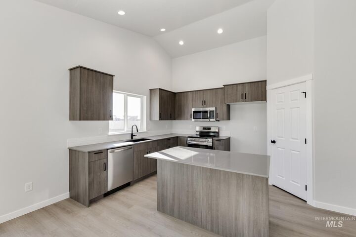 Property Photo: 3281 N Waterbrook Way ID 83669
