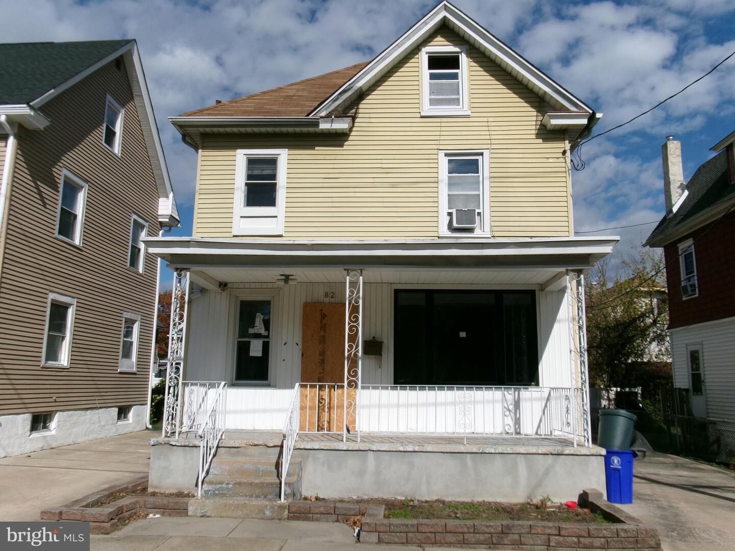 Property Photo:  82 Hopkins Street  NJ 08096