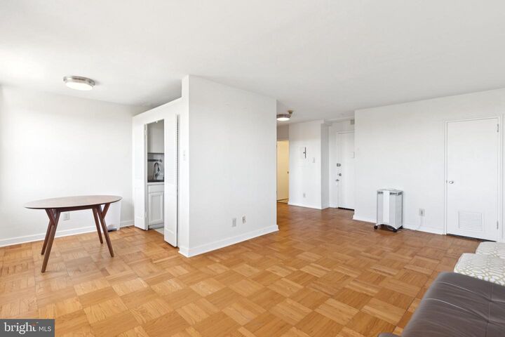 Property Photo: 2601 Pennsylvania Avenue 848 PA 19130