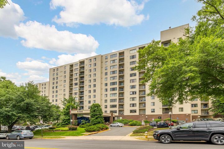 Property Photo: 6300 Stevenson Avenue 610 VA 22304