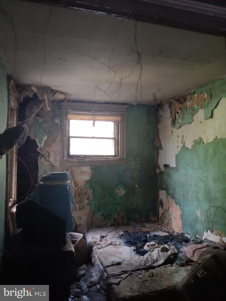 Property Photo: 2954 N Lecount Street PA 19132