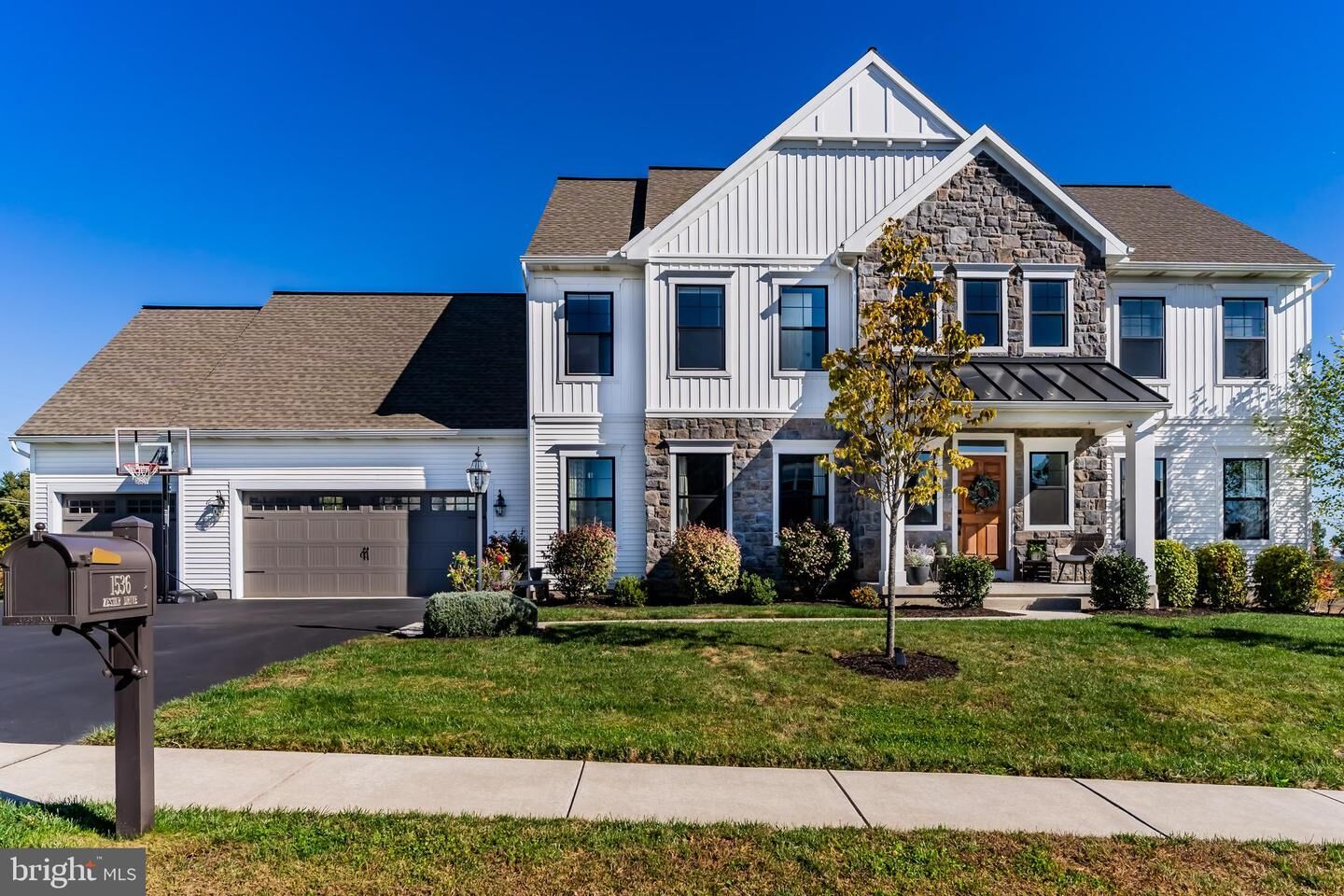 Property Photo: 1536 Zestar Drive PA 17055