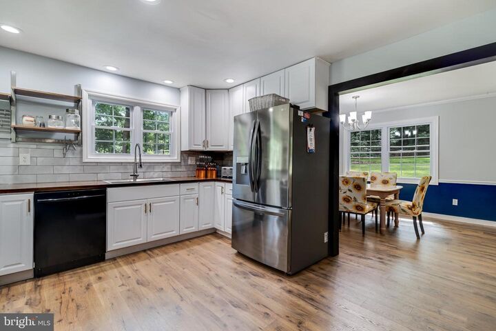 Property Photo: 507 Scarlet Oak Road MD 20646