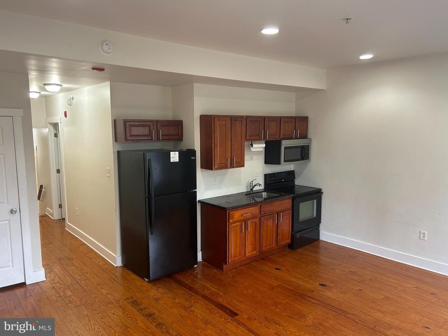Property Photo: 1507 N 17th Street 3 PA 19121