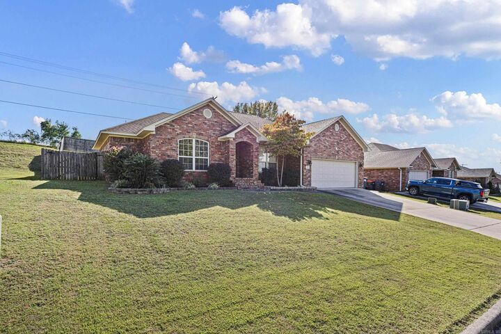 Property Photo: 140 Hawthorne Lane AR 72802