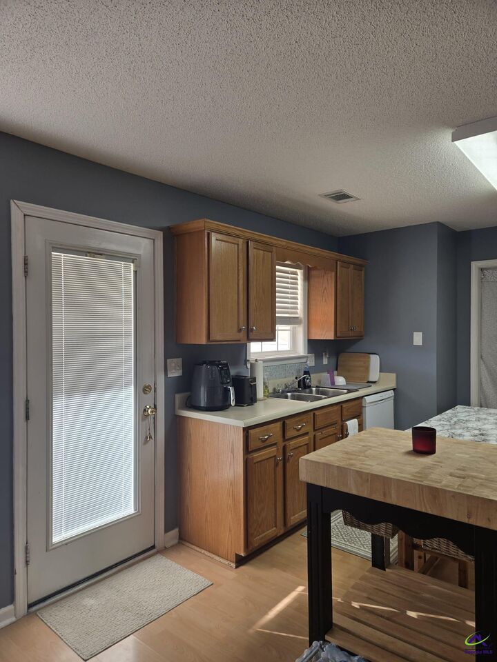 Property Photo:  101 Gailey Court  GA 31088-0000 