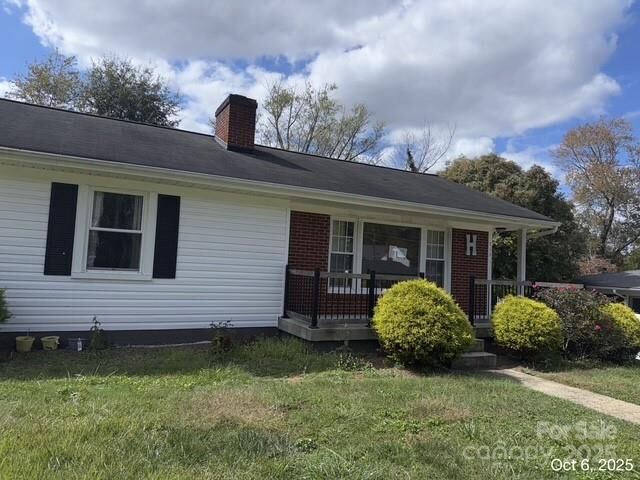 Property Photo: 713 Circle Drive NE NC 28645