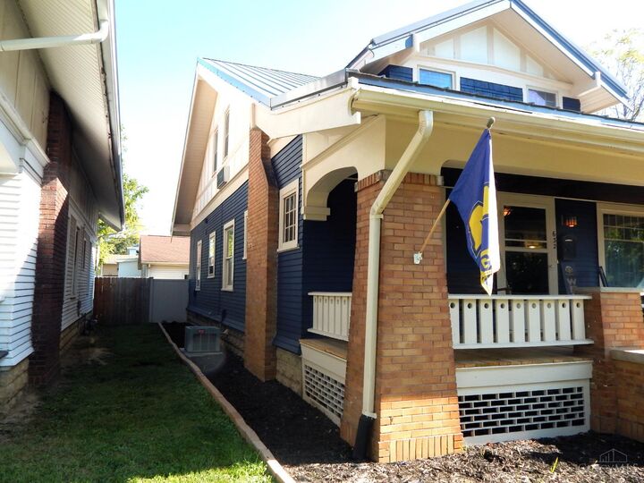 Property Photo: 632 S Main Street OH 43160