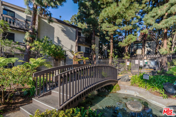 Property Photo: 7777 W 91st St CA 90293