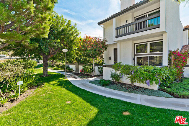 1650 Palisades Dr  Pacific Palisades CA 90272 photo
