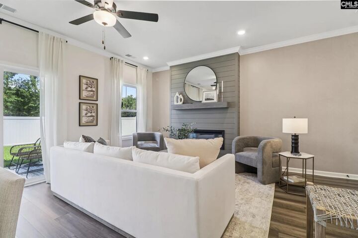 Property Photo:  2010 Armada  SC 29229 