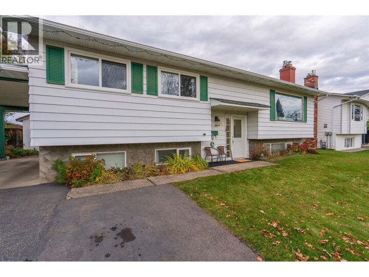 Property Photo:  218 Explorer Crescent  BC V2M 5R8 