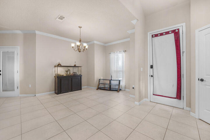 Property Photo: 4537 Annabelle Lane Lane FL 32539