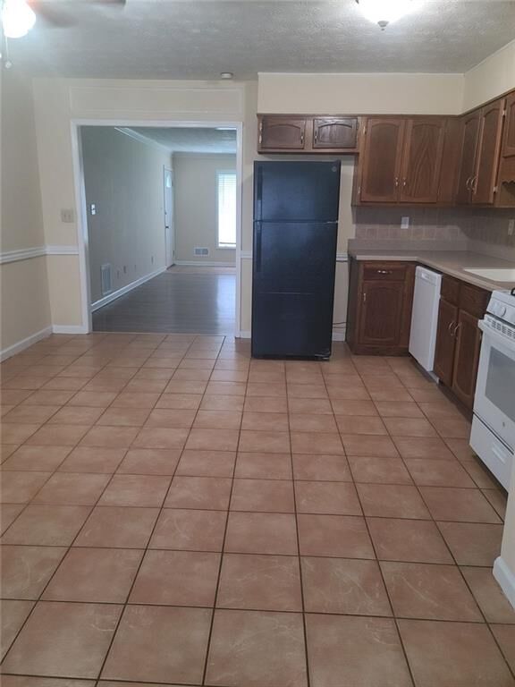 Property Photo: 2120 Fieldstone View Court SE GA 30013