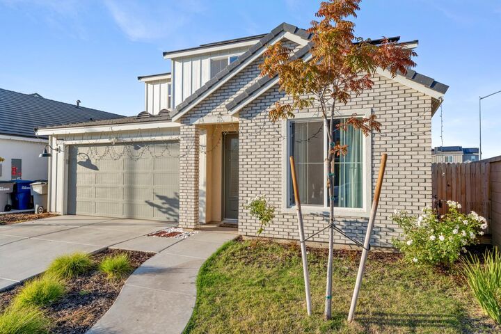 Property Photo:  7020 W Holland Avenue  CA 93723