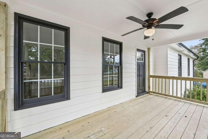 Property Photo:  1506 Jamestown Drive  GA 30011