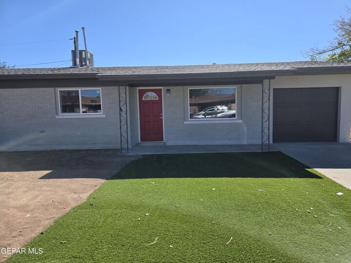 9500 McIntosh Drive  El Paso TX 79925 photo