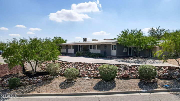 Property Photo: 3232 Mesa Verde Lane TX 79904