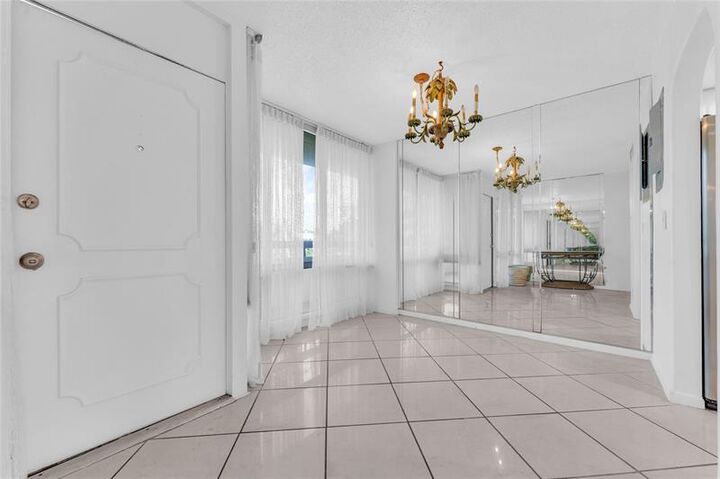 Property Photo: 1401 S Federal Hwy 218 FL 33432