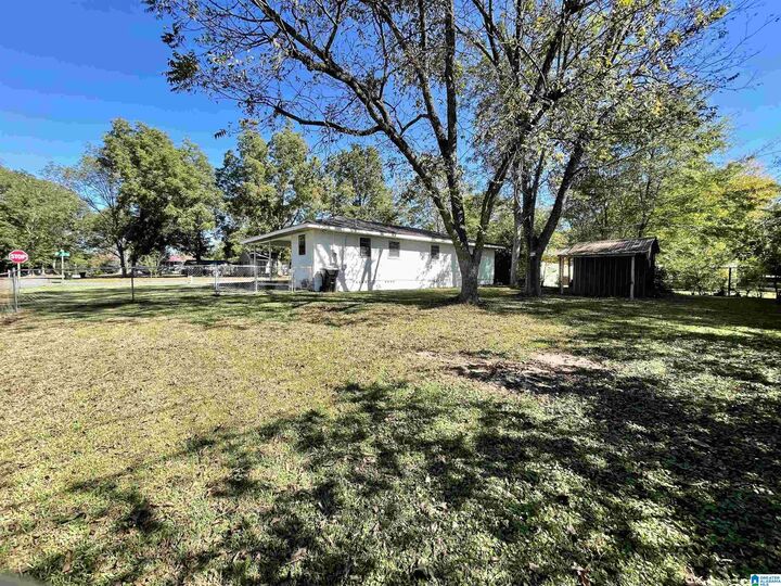 Property Photo:  1402 10th Street  AL 35055 