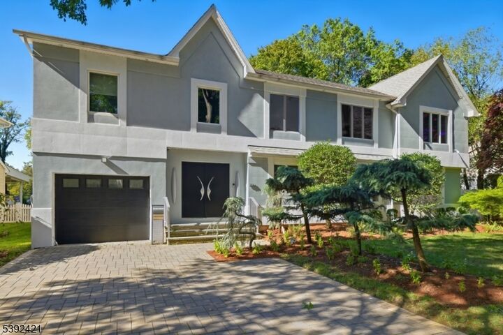 827 Alden Rd  Paramus Boro NJ 07652 photo