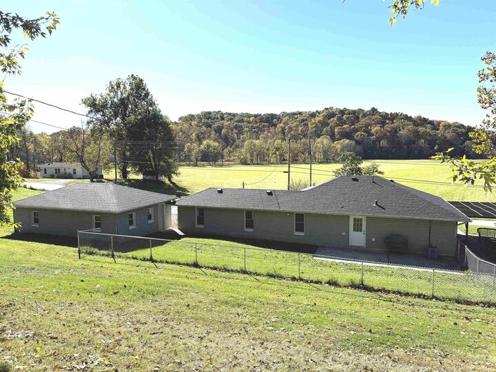 Property Photo: 3303 E Boltinghouse Road IN 47408-4740