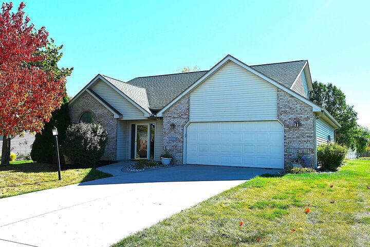 Property Photo: 5630 Cutters Creek IN 46835