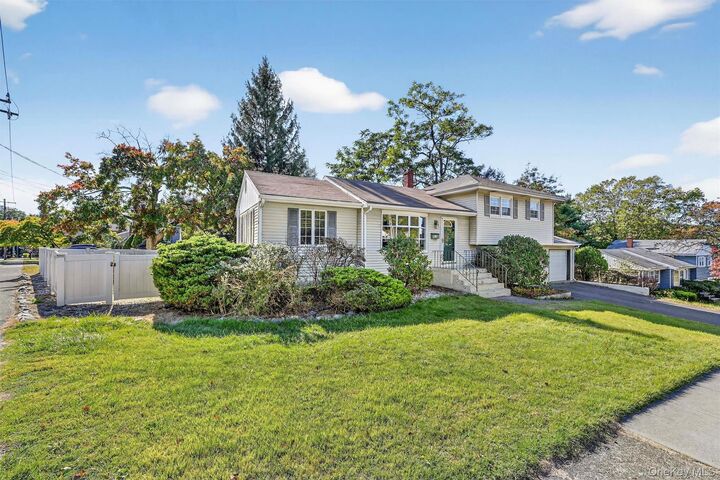 23 Maplewood Boulevard  Suffern NY 10901 photo