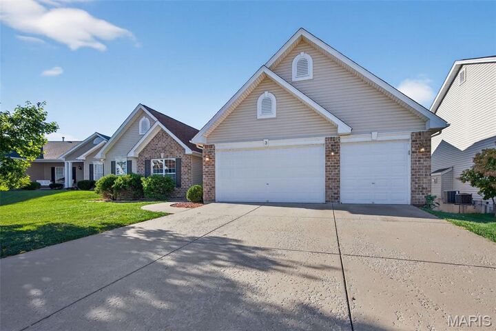 Property Photo: 3 Jamesport Court MO 63366