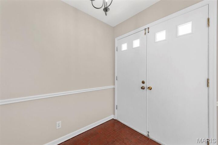 Property Photo: 5135 Towne Centre Drive MO 63128