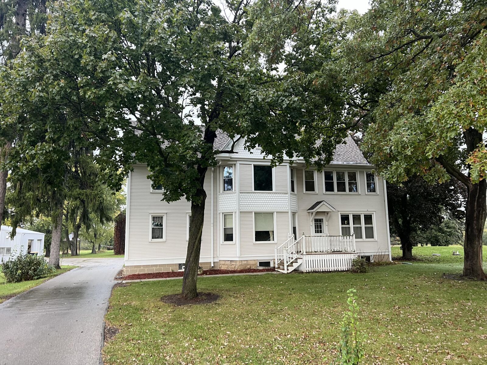 Property Photo: 11302 Bridge St WI 53012