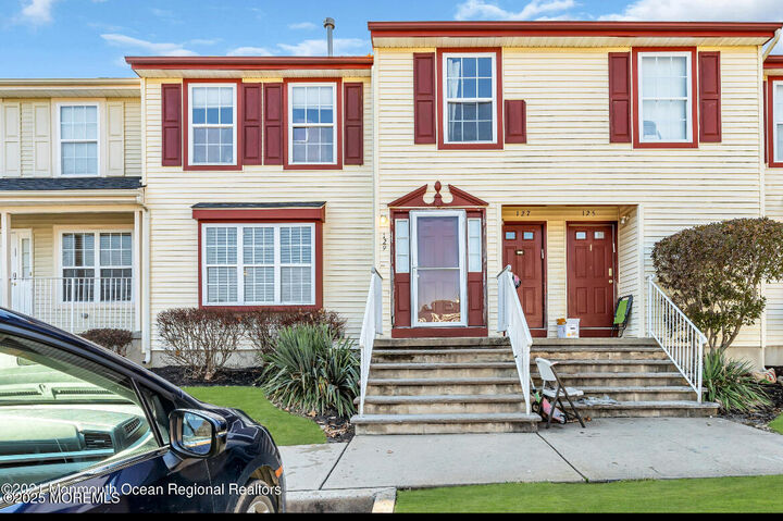 129 Liverpool Court  Lakewood NJ 08701 photo