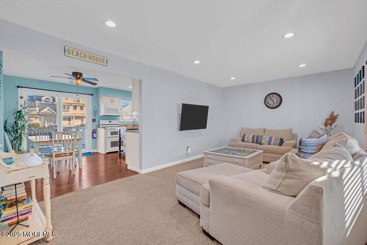 Property Photo: 826 Forepeak Drive NJ 08731