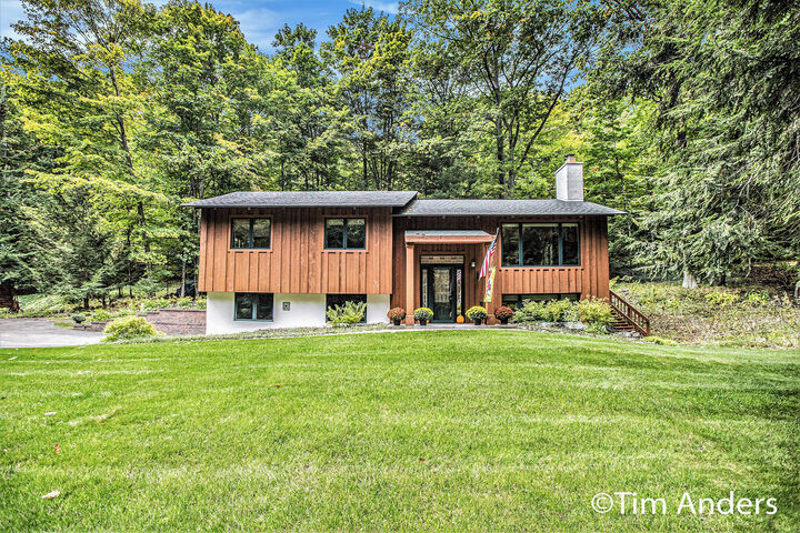 Property Photo: 4039 E Oxford Drive MI 49654