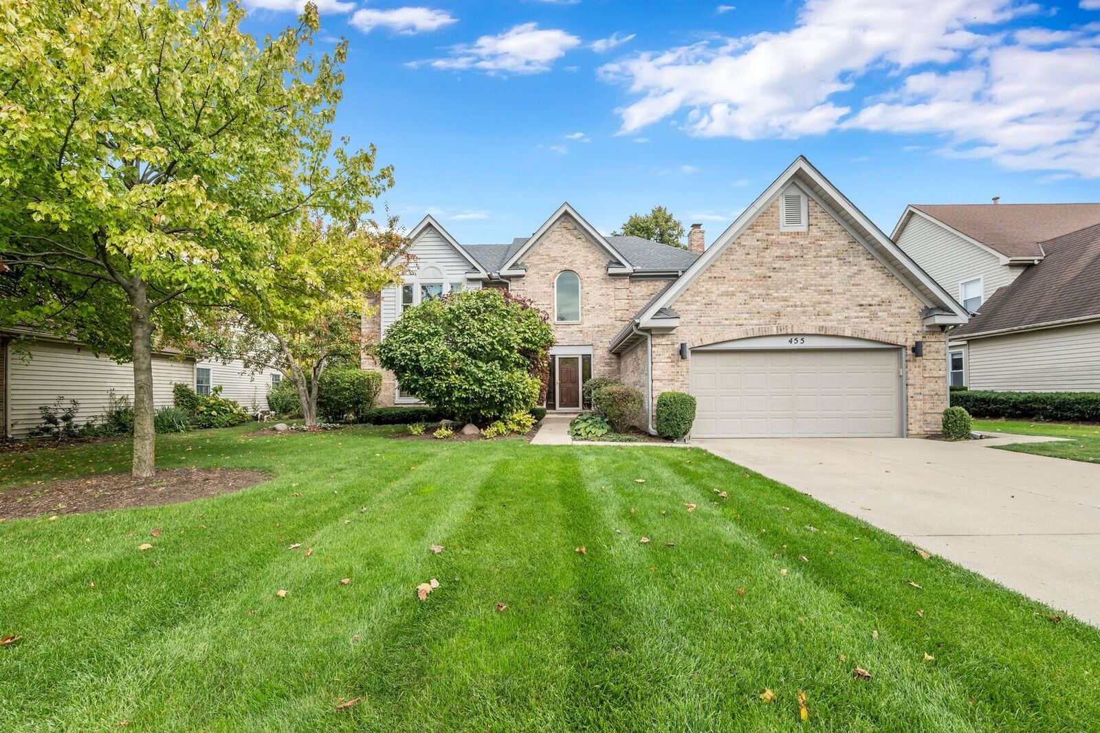 Property Photo:  455 Thorndale Drive  IL 60089