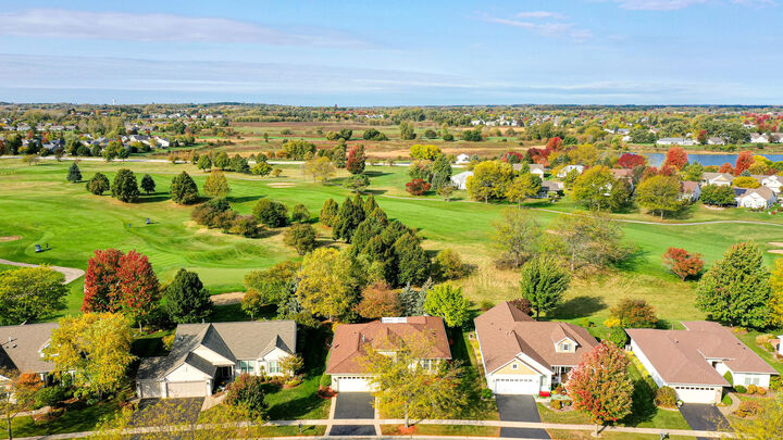 Property Photo: 12461 Cold Springs Drive IL 60142