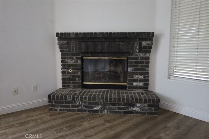 Property Photo:  6607 Radio Flyer  CA 93312 